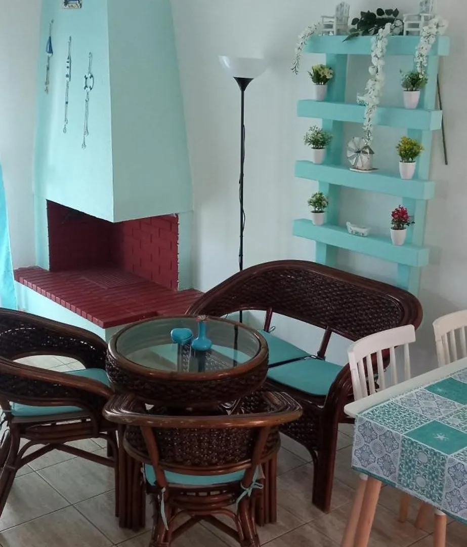 Apartment Thalassa - 2 Bedroom Seaside Appartment Polychrono Greece